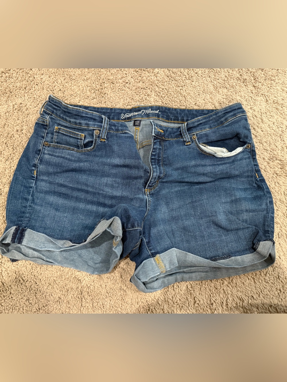 Universal Thread Dark Blue Denim Rolled-Hem Shorts